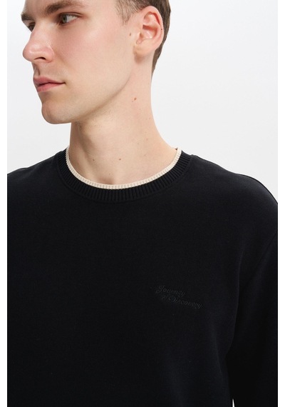 AR-MA Arma Erkek Regular Fit Örme Selanik Sweatshirt %65 Pamuk %35 Polyester, Karbon Fırçalı, Basic Bisiklet Yaka K30124698702 Siyah AR-MA Arma Erkek Regular Fit Örme Selanik Sweatshirt %65 Pamuk %35 Polyester, Karbon Fırçalı, Basic Bisiklet Yaka K30124698702 Siyah