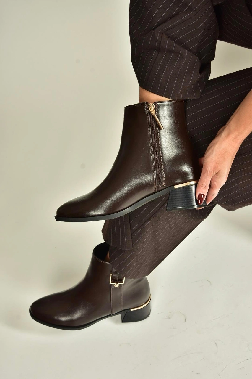 Fox Shoes V518978809 Kahverengi Alçak Topuklu Kadın Bot Kahverengi-suni Deri