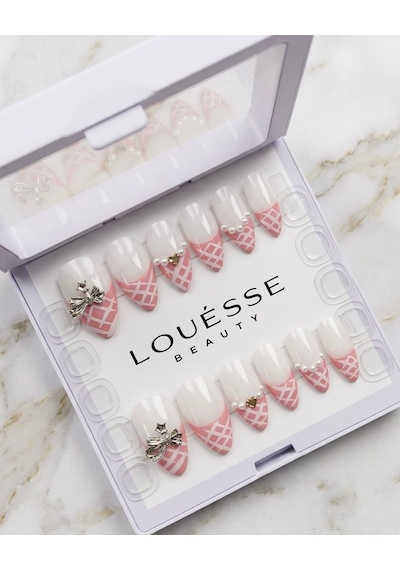 Louésse Pink Pearl Ribbon Takma Tırnak 12 Li Pembe Beyaz İnci Kurdeleli Sweet Nail