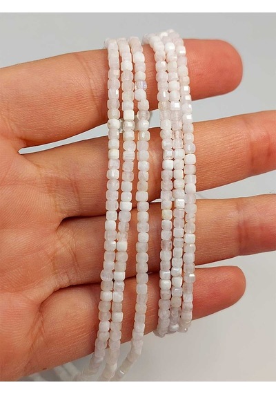 Bileklik Boy Ay Taşı Küp Şekilli Dizi 2.5mm 45302 Yarım Dizi 17cm Uzunluğundadır Çok Renkli
