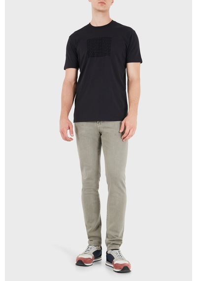 Armani Exchange Slim Fit Normal Bel Düz Paça Jeans Erkek Kot Pantolon Xm000070 Af27185 U6161 Haki Armani Exchange Slim Fit Normal Bel Düz Paça Jeans Erkek Kot Pantolon Xm000070 Af27185 U6161 Haki