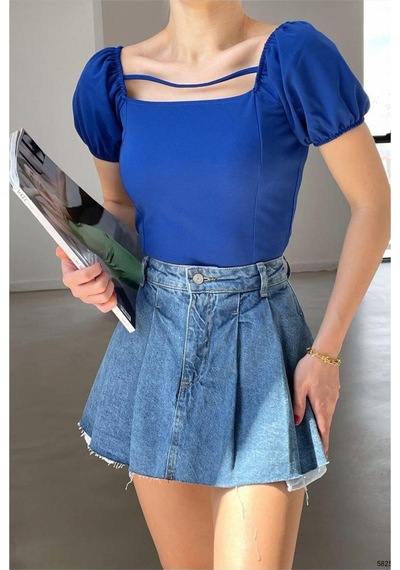 DefyModa Kadın El Emeği Krep Kumaş Kare Yaka Askılı Bluz Saks