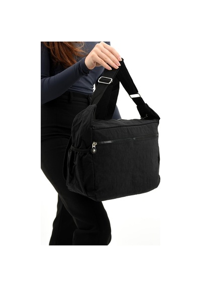 Çapraz Askılı Ultra Hafif Çok Cepli Bayan Omuz Çantası Siyah Model: 571-6b - Siyah