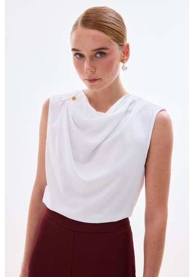 Sateen İnci Broşlu Degaje Bluz - Ekru-136739 Ekru