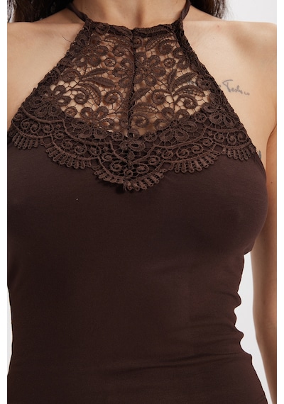 Tudors Kadın Slim Fit Dar Kesim Kolsuz Bisiklet Yaka Dantelli Sırt Detaylı Kahverengi Bluz-50570