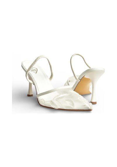 Fox Shoes Y752276315 Beyaz File Boncuk İşlemeli İnce Topuklu Kadın Ayakkabı