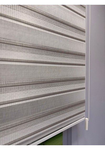 Viola Serisi Gri Keten Dokulu Modern Zebra Stor Perde