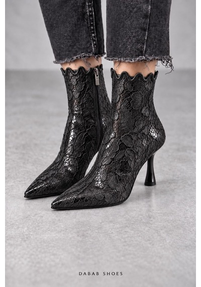 Dabab Shoes Mona Kadın Siyah Dantel İşlemeli Sivri Burun Sıcak Astarlı Fermuarlı 7 Cm İnce Topuklu Bot Bootie Dabab Shoes Mona Kadın Siyah Dantel İşlemeli Sivri Burun Sıcak Astarlı Fermuarlı 7 Cm İnce Topuklu Bot Bootie