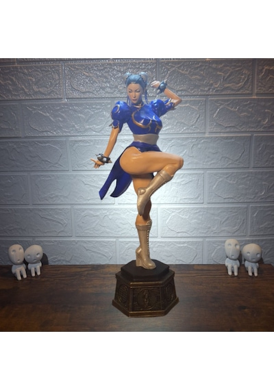 Street Fighter - Chun-li El Yapımı Koleksiyon Figürü 38 Cm