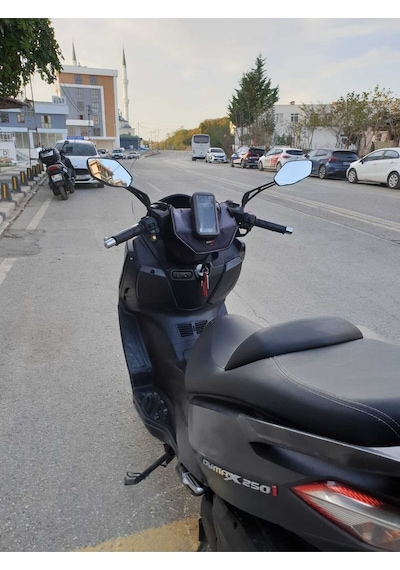 Motocam Sym Joymax 250 İ Ön Cam 2013-2016 Model 54cm Şeffaf Renkli 4mm Sportif