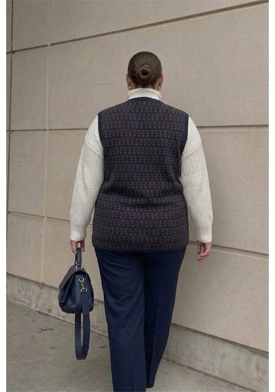 Onno Style Women Büyük Beden Klasik Triko Renkli Düğmeli Çelik Örgü Kadın Yelek Lacivert Onno Style Women Büyük Beden Klasik Triko Renkli Düğmeli Çelik Örgü Kadın Yelek Lacivert