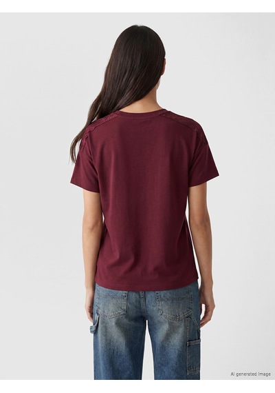 Lcw Everyday Bordo Bisiklet Yaka Dantel Detaylı Kadın Tişört