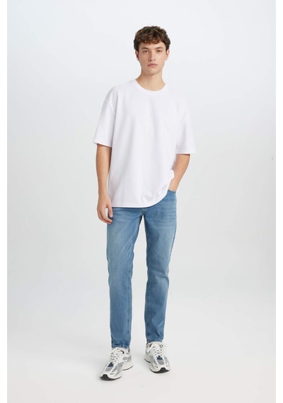 DeFacto Oversize Geniş Kalıp Ütü Gerektirmeyen Bisiklet Yaka Kısa Kollu Basic Düz Ağır Kumaş Beyaz Tişört X3926AZ25SPWT34 DeFacto Oversize Geniş Kalıp Ütü Gerektirmeyen Bisiklet Yaka Kısa Kollu Basic Düz Ağır Kumaş Beyaz Tişört X3926AZ25SPWT34
