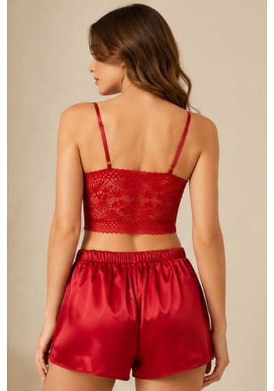 Loule Kadın Kırmızı Dantel Braletli Saten Şortlu Pijama Takımı