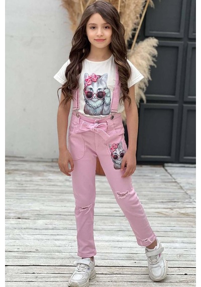 Riccotarz Kız Çocuk Üzeri Digital Baskılı T-shirt Yırtmaç Ve Kedi Detaylı Pembe Jean Salopet Takım Pembe Riccotarz Kız Çocuk Üzeri Digital Baskılı T-shirt Yırtmaç Ve Kedi Detaylı Pembe Jean Salopet Takım Pembe