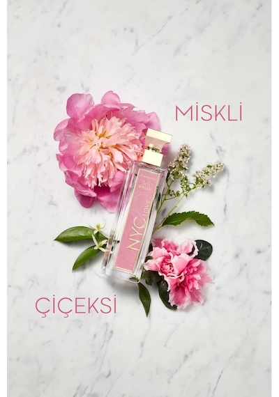 Elizabeth Arden 5th Avenue NYC Love Kadın Parfüm EDP 75 ML