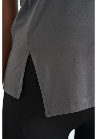 Tommy Life Koyu Gri Yırtmaç Detaylı O Yaka Sıfır Kollu Standart Kalıp Kadın Spor Atlet - 97256 Koyu Gri