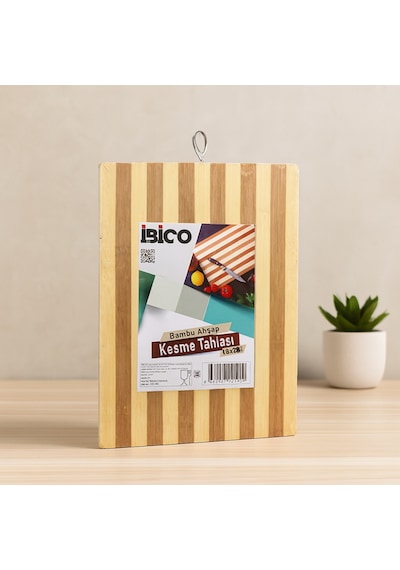 Bambu Kesme Tahtası 18x28x1.3 Cm Metal Kulplu Belirtilmemiş