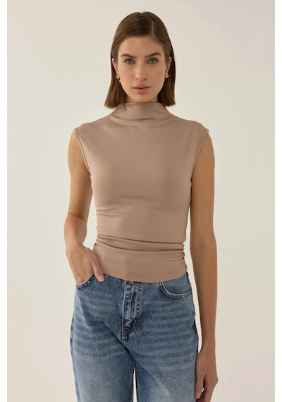 Hiccup Büzgü Detaylı Yarım Turtleneck Crop Top Kestane Kahvesi