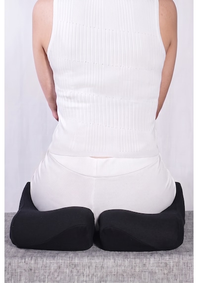 Yeni Nesil Coccyx Minder Kuyruk Sokumu İçin Yüksek Yoğunluklu Visco Posture Oturma Minderi 47x41x12 Cm Dvm-22s Siyah