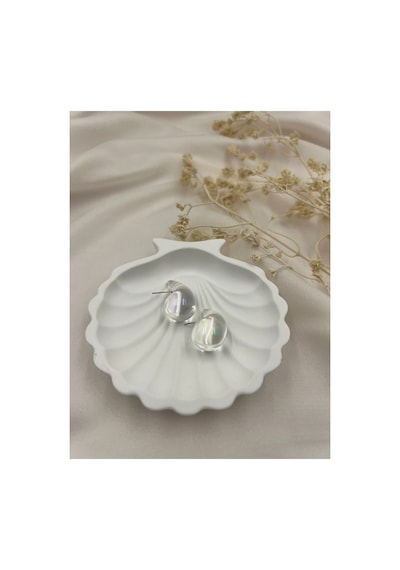Lunarie Şeffaf Opal Yansımalı Damla Küpe Modern, Minimalist Beyaz