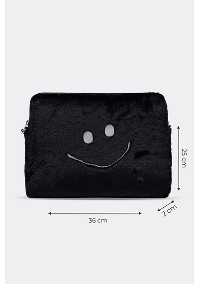 Mussen Smile Laptop Kılıfı 13" & 14" İnç Uyumlu Siyah