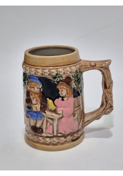 Vintage Tankart Kabartmalı İnsan Ve Doğa Tasfirli Alman Seramik Bira Bardağı 11,8cm 003