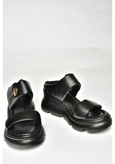 Fox Shoes U312254509 Siyah Kalın Tabanlı Kadın Terlik Siyah
