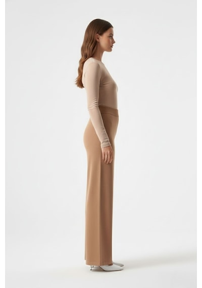 Mizalle Geniş Paça Lastikli Camel Triko Pantolon Camel