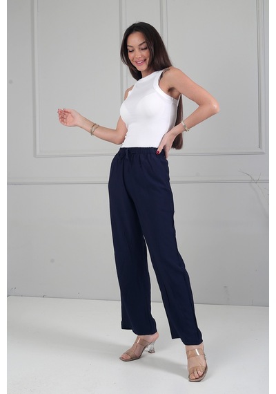 By Saygı Kadın Beli Lastikli Cepli Çilek Bol Paça Pantolon Lacivert