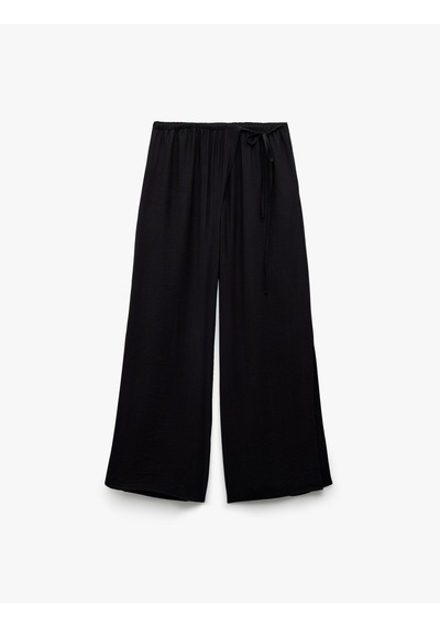 Koton Viskon Kumaş Rahat Kalıp Yırtmaç Detaylı Beli Bağcıklı Cepli Kruvaze Oversize Pantolon Siyah 5sak40462pw Siyah Koton Viskon Kumaş Rahat Kalıp Yırtmaç Detaylı Beli Bağcıklı Cepli Kruvaze Oversize Pantolon Siyah 5sak40462pw Siyah