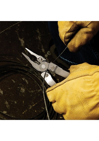Super Kamp Tool 300 Set Siyah