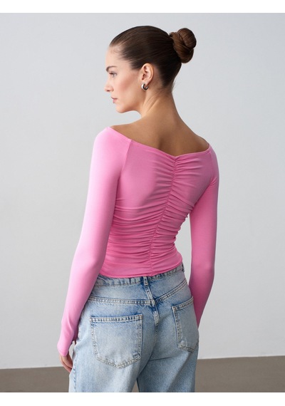 Dilvin 32089 Omuzları Açık Büzgülü Top-pembe