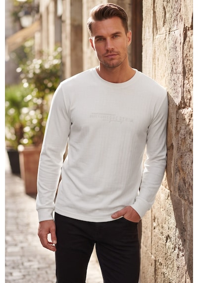 Deepsea Erkek Slim Fit Likralı Çizgi Dokulu Beyaz Sweatshirt Bisiklet Yaka Nakışlı Spor Şık Sweat 2708518 Deepsea Erkek Slim Fit Likralı Çizgi Dokulu Beyaz Sweatshirt Bisiklet Yaka Nakışlı Spor Şık Sweat 2708518