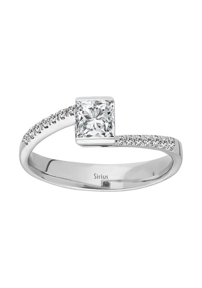 Sirius G Renk 0,35 Ct. Prenses Kesim Pırlanta Yüzük 0823R0152