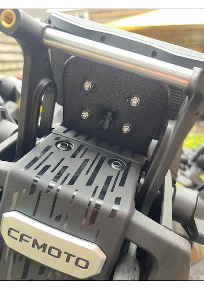 Cf Moto Mt450 Garmin Navigasyon Tutucu Ekran Koruyucu -