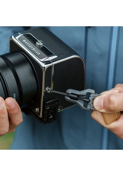 Falcam Maglink Pro V2 Magnetic Quick Release Fotoğraf Makinesi Askısı Gri - M00b5105