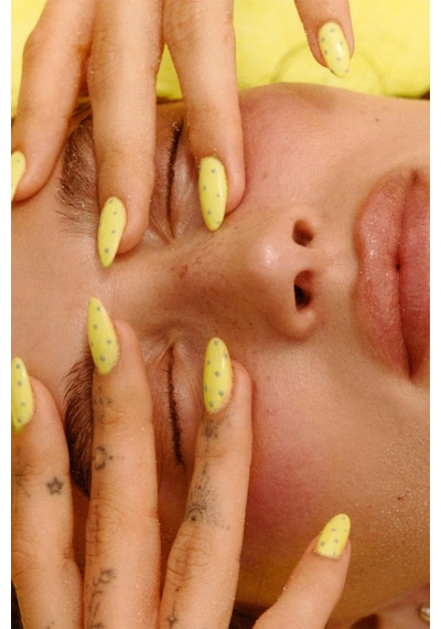 Rhode Peptide Lip Tint Renkli Dudak Parlatıcı Lemontini 10ml Lemontini