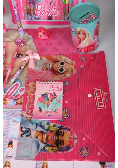 X Dekomus Lisanslı Barbie 36 Parça Hobi & Kırtasiye Seti Cetvel,makas,geçmeli Kalem,boyama Seti Diğer