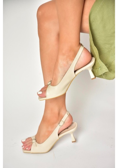 Fox Shoes S282082109 Bej Kalın Topuklu Kadın Ayakkabı Bej