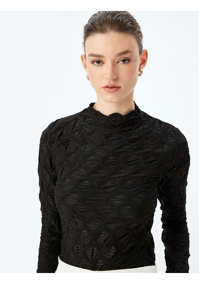 Koton Büzgülü Dokulu Slim Fit Uzun Kollu Dik Yaka Tişört Siyah 5wak50337ek Siyah
