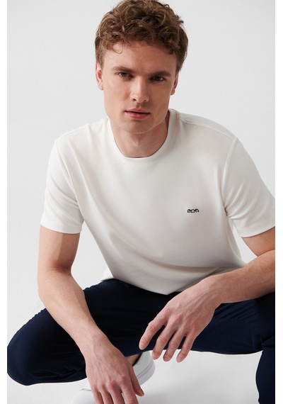 Avva B001040 Bisiklet Yaka Sırt ve Göğüsü Logo Baskılı Erkek T-Shirt - Ekru