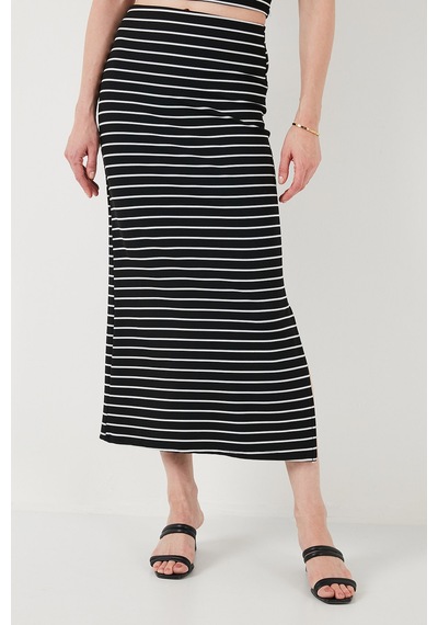 Lela Çizgili Slim Fit Bisiklet Yaka Yırtmaçlı Midi Boy Etekli Crop Bayan Takım 5866132 Siyah-Beyaz