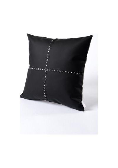 Ivy Soft Deri Siyah Kırlent Kılıfı 45x45 2548 Siyah