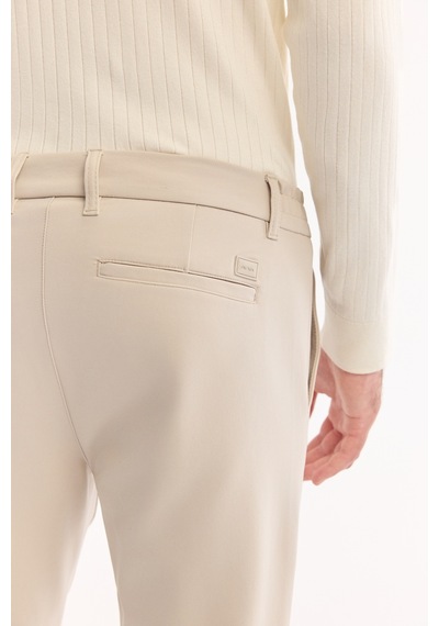 Avva Erkek Bej Yanı Lastikli Hızlı Kuruyan Kırışmaz Slim Fit Pantolon A52y3077 Avva Erkek Bej Yanı Lastikli Hızlı Kuruyan Kırışmaz Slim Fit Pantolon A52y3077