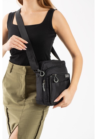 Özer-6022 Sanmorris Suya Dayanıklu Paraşüt Kumaş Çapraz Askılı Unisex Çapraz Askılı Omuz Çantası siyah