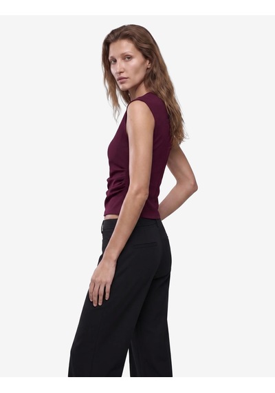 Koton Krep Scuba Slim Fit Drape Detaylı Kolsuz Bisiklet Yaka Bluz Bordo 7wak10037ek
