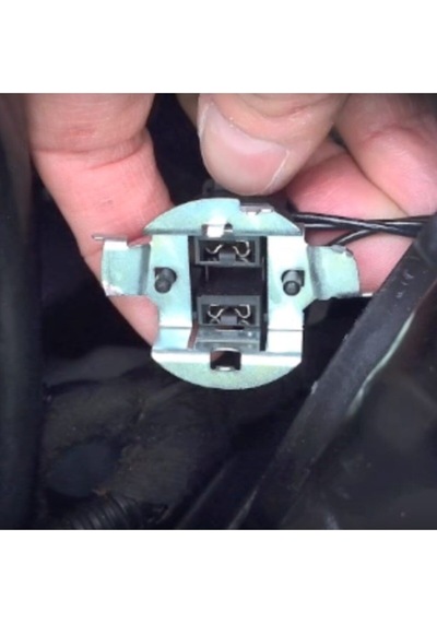 Megamarket06 Opel Astra J H7 Uyumlu Led Xenon Ampul Sabitleme Aparatı