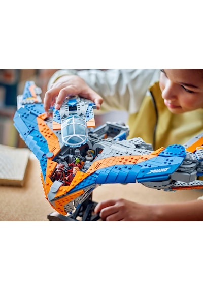 LEGO® Marvel Galaksinin Koruyucuları: Milano 76286 – 12 Yaş ve Üzeri Süper Kahraman Sevenler İçin Yaratıcı Yapım Seti (2090 Parça)