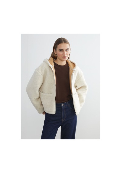 LC Waikiki Alıta Cıty Farkıyla Lcw Vision Bej Kapüşonlu Kadın Pelüş Mont Bej - 929815706 Bej LC Waikiki Alıta Cıty Farkıyla Lcw Vision Bej Kapüşonlu Kadın Pelüş Mont Bej - 929815706 Bej